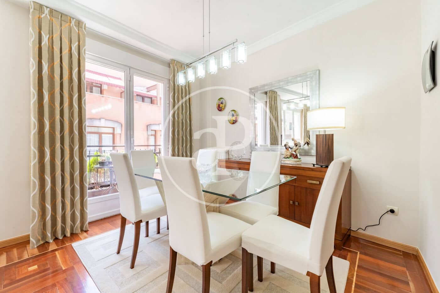 3 bedroom Apartment for sale in Madrid city - € 1,215,000 (Ref: 9586516)