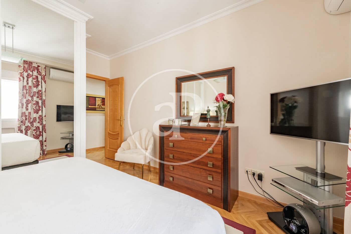 3 bedroom Apartment for sale in Madrid city - € 1,215,000 (Ref: 9586516)