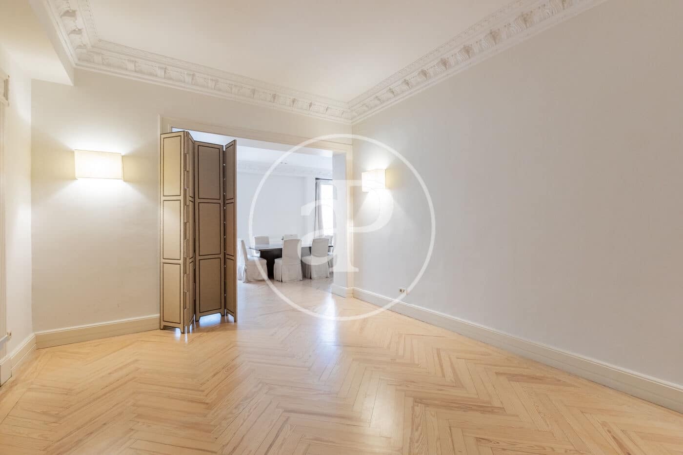 3 slaapkamer Appartement te huur in Madrid stad - € 6.500 (Ref: 9586517)