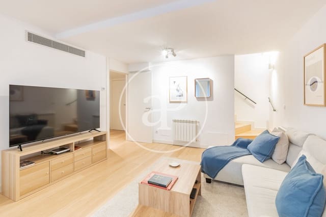 2 slaapkamer Penthouse te huur in Vallehermoso, Madrid stad met zwembad - € 3.800 (Ref: 9586518)