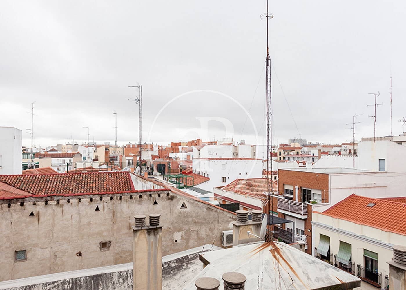 2 bedroom Apartment for rent in Madrid city - € 4,200 (Ref: 9591299)