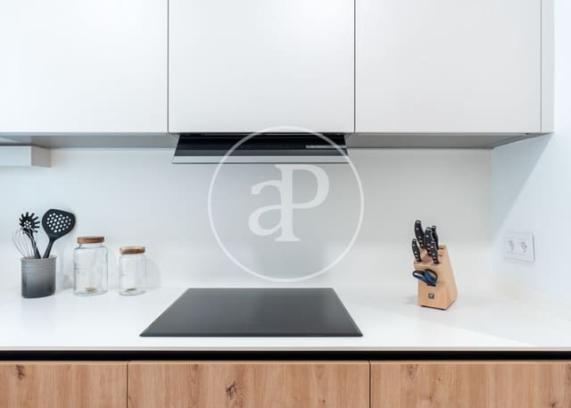 2 slaapkamer Appartement te huur in Ibiza, Madrid stad - € 4.350 (Ref: 9591304)