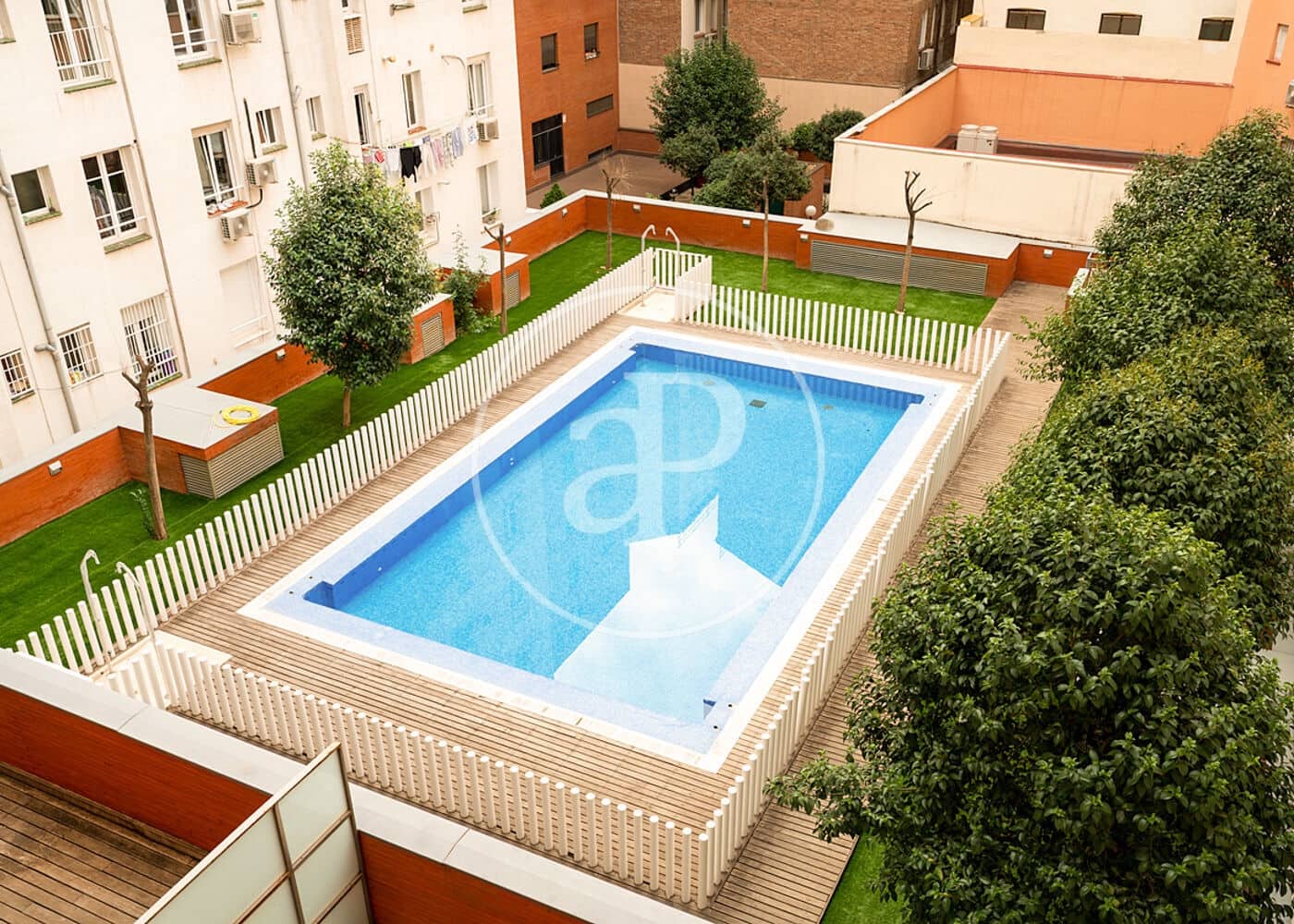 Appartement de 1 chambre à louer à Madrid ville avec piscine - 2 460 € (Ref: 9591305)