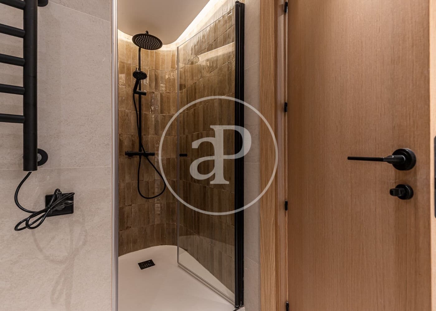 4 makuuhuone Huoneisto myytävänä paikassa Madrid kaupunki - 1 200 000 € (Ref: 9591317)