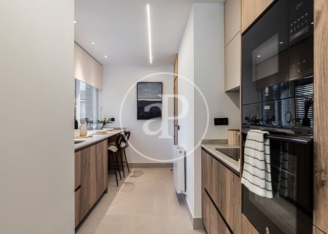 4 makuuhuone Huoneisto myytävänä paikassa Jerónimos, Madrid kaupunki - 1 200 000 € (Ref: 9591317)