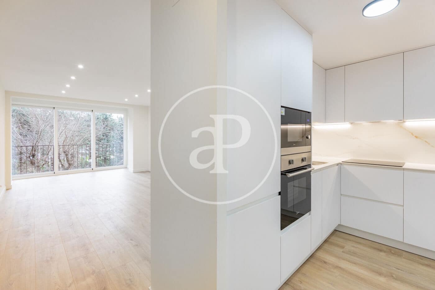 3 Zimmer Apartment zu verkaufen in Madrid Stadt mit Pool - 605.000 € (Ref: 9596137)