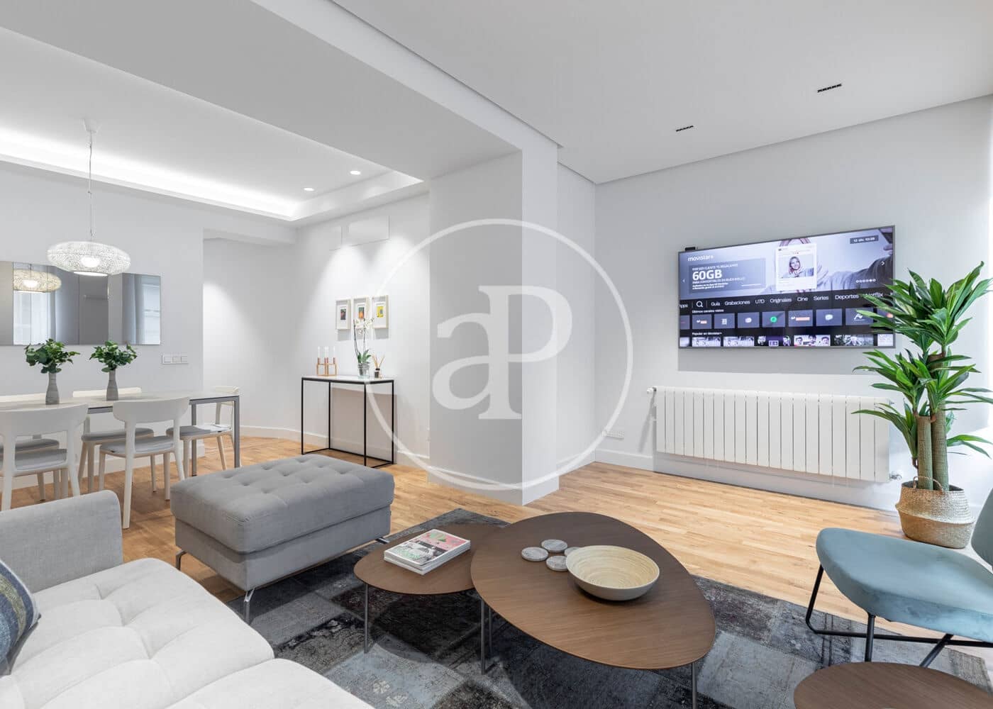 2 slaapkamer Appartement te huur in Madrid stad - € 3.600 (Ref: 9596140)