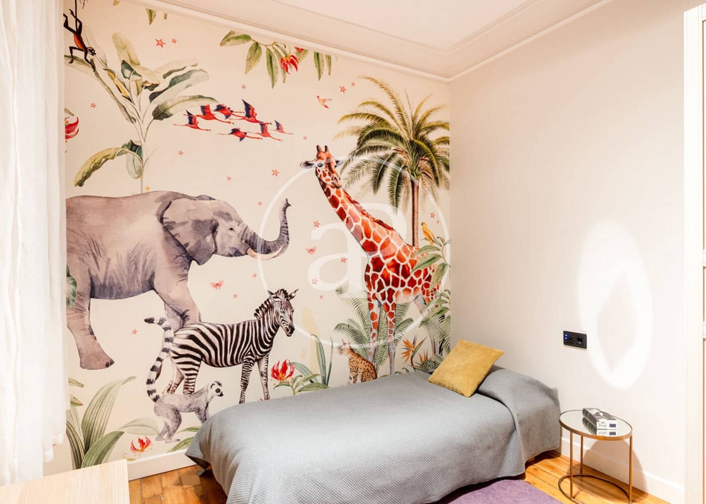 3 soverom Leilighet til leie i Madrid by - € 6 150 (Ref: 9596142)