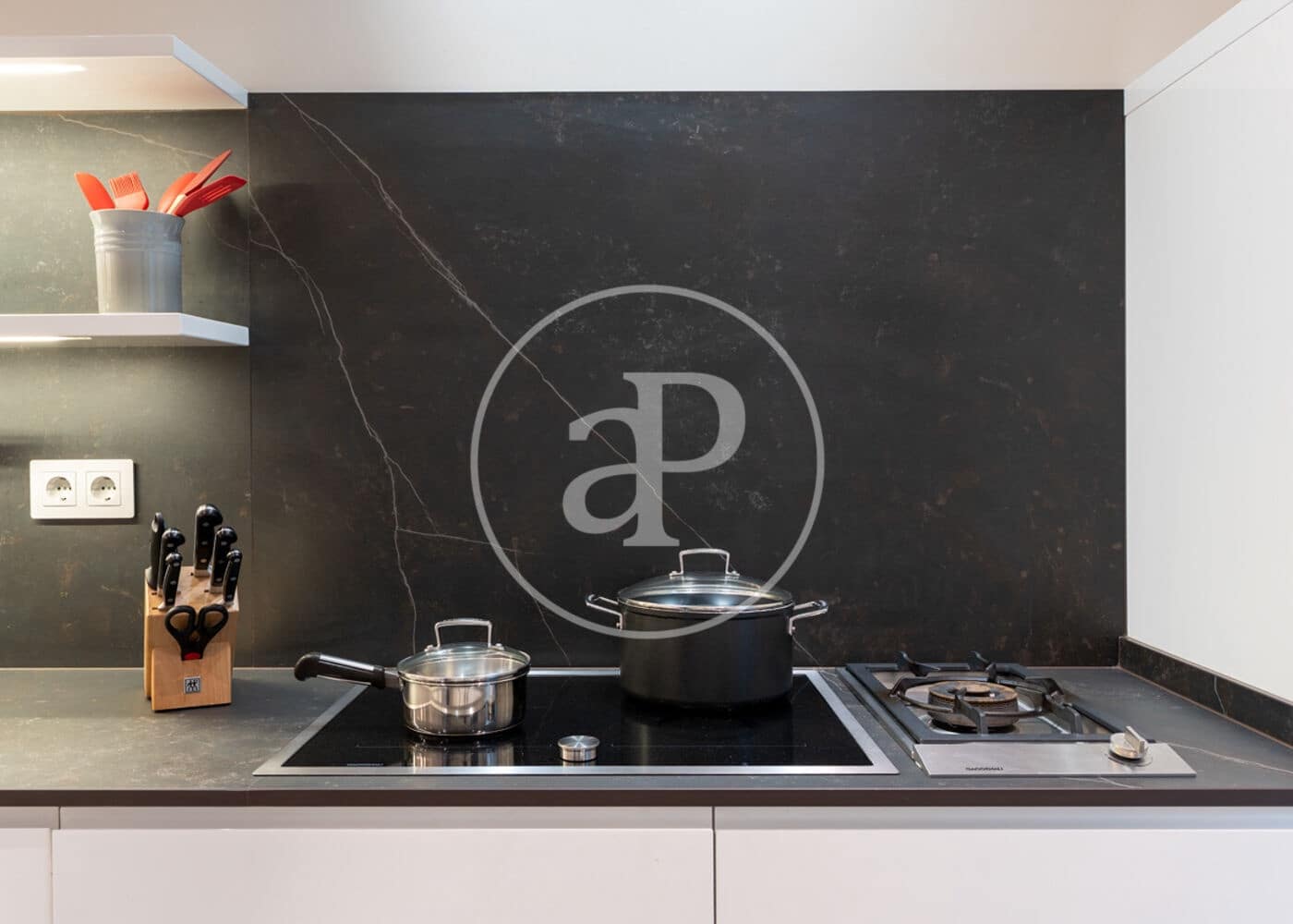 Appartement de 3 chambres à louer à Madrid ville - 12 500 € (Ref: 9596143)