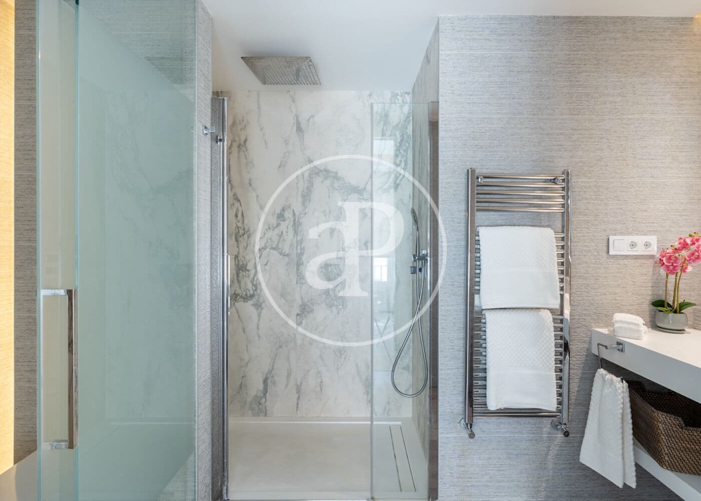 Appartement de 3 chambres à louer à Madrid ville - 12 500 € (Ref: 9596143)