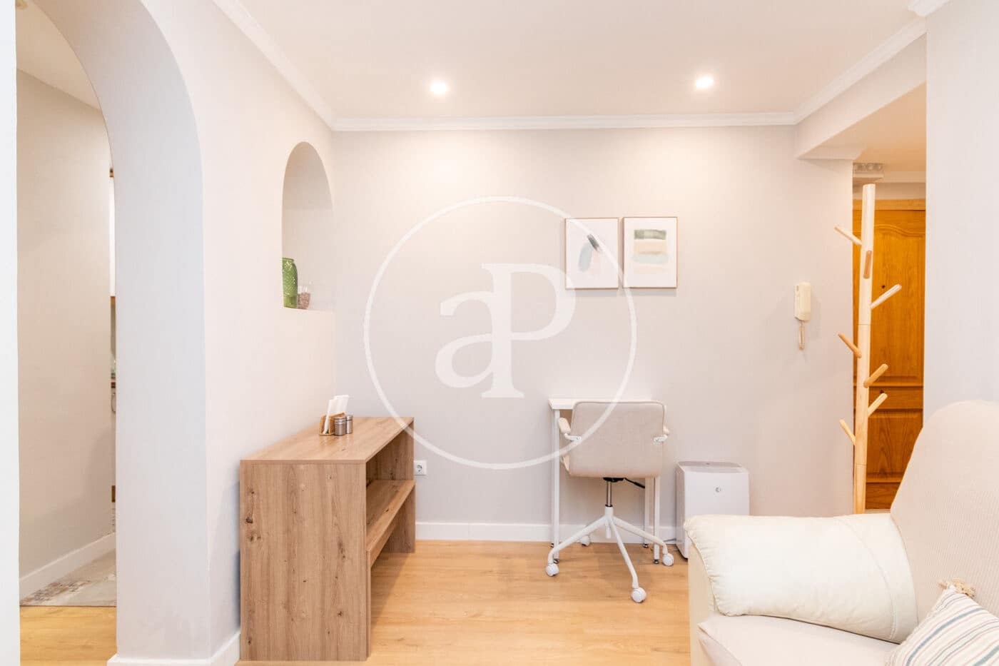 1 sypialnia Apartament do wynajęcia w Miasto Madryt - 1 350 € (Ref: 9596144)