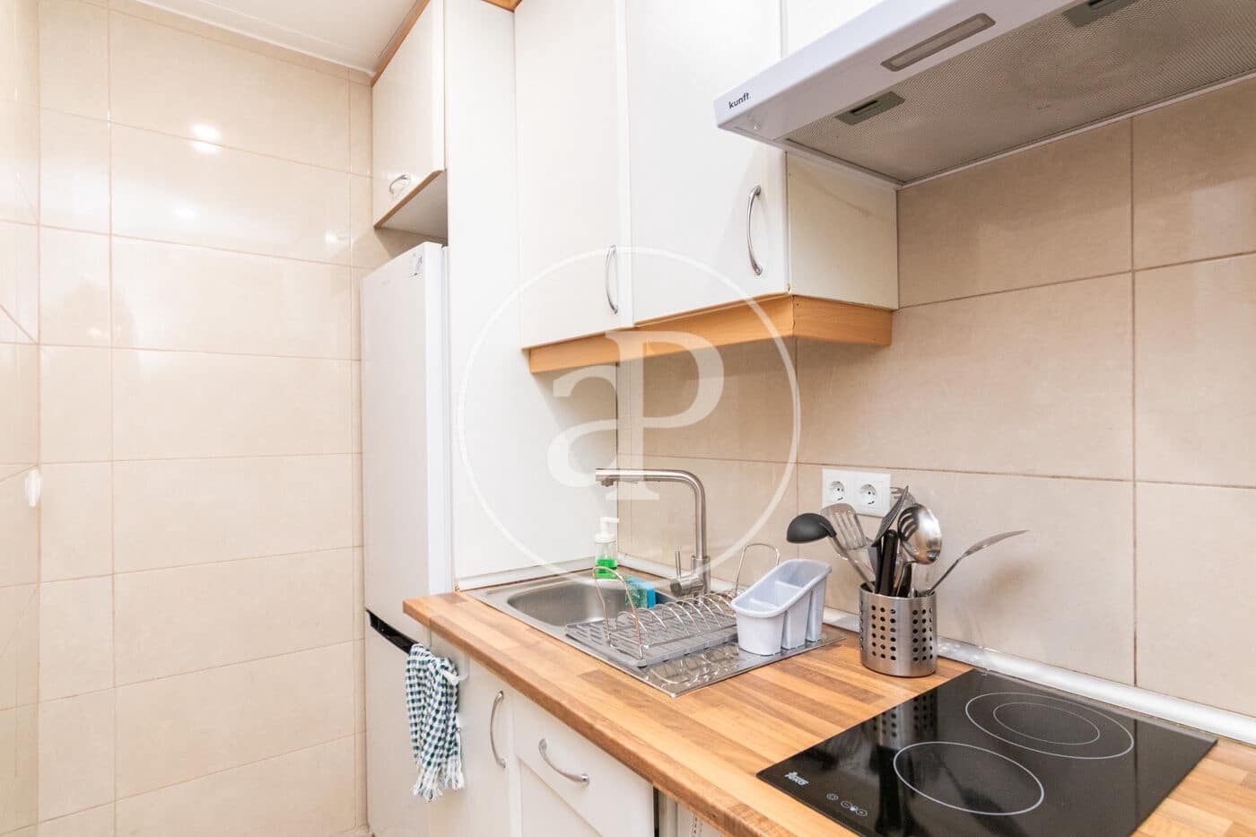 1 sypialnia Apartament do wynajęcia w Miasto Madryt - 1 350 € (Ref: 9596144)