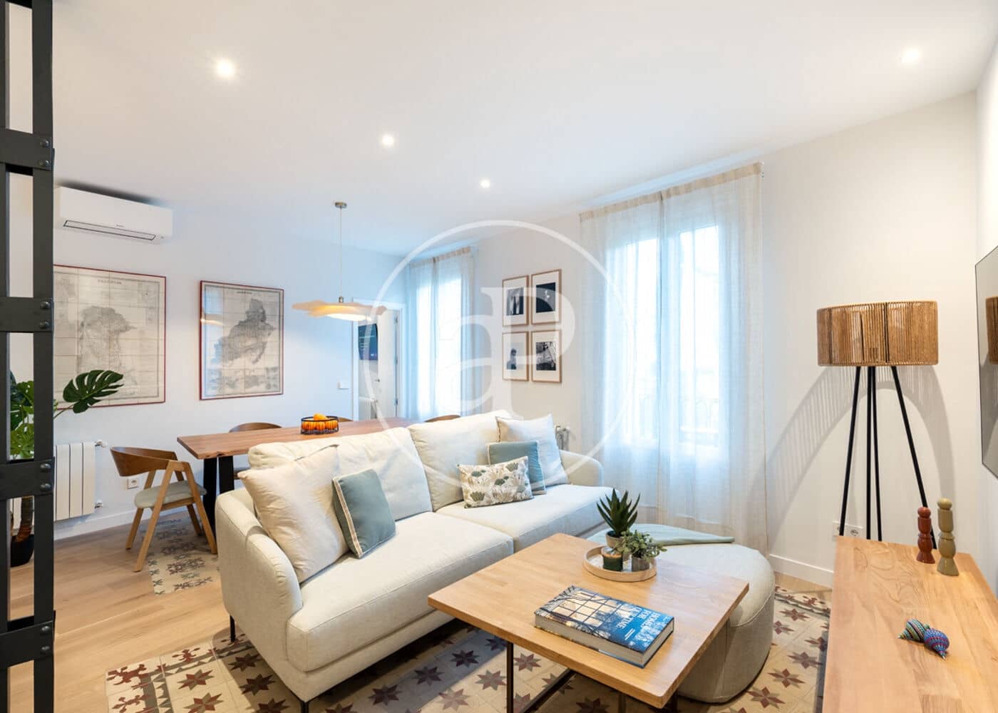 2 slaapkamer Appartement te huur in Madrid stad - € 4.260 (Ref: 9596145)