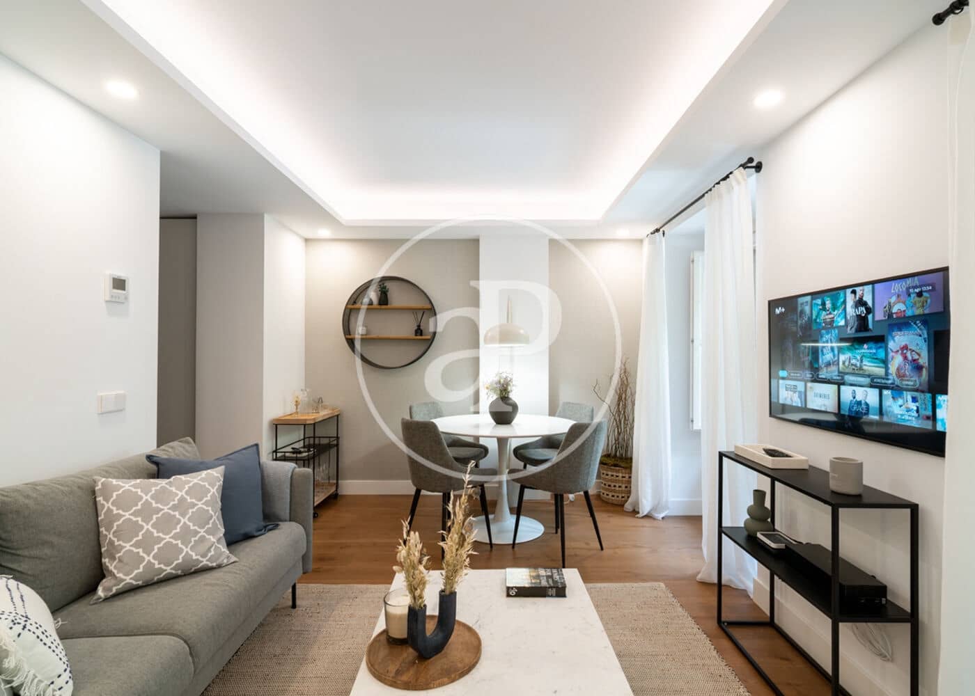 Appartement de 2 chambres à louer à Madrid ville - 3 300 € (Ref: 9596146)