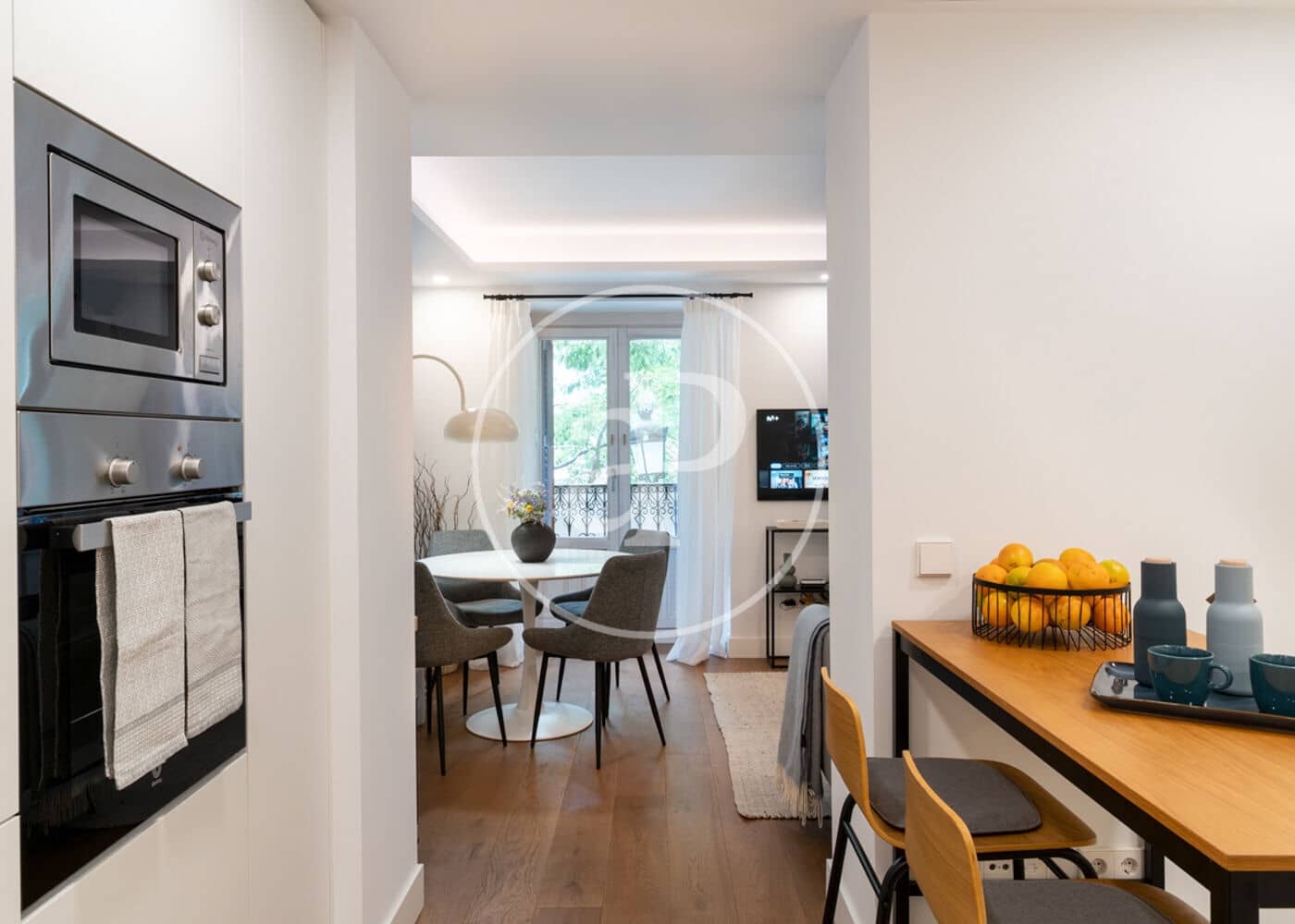 Appartement de 2 chambres à louer à Madrid ville - 3 300 € (Ref: 9596146)