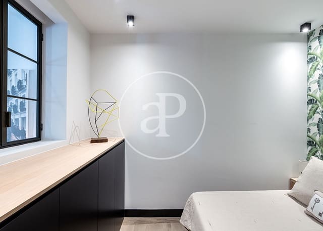 2 makuuhuone Huoneisto vuokrattavana paikassa Universidad, Madrid kaupunki - 3 500 € (Ref: 9596147)