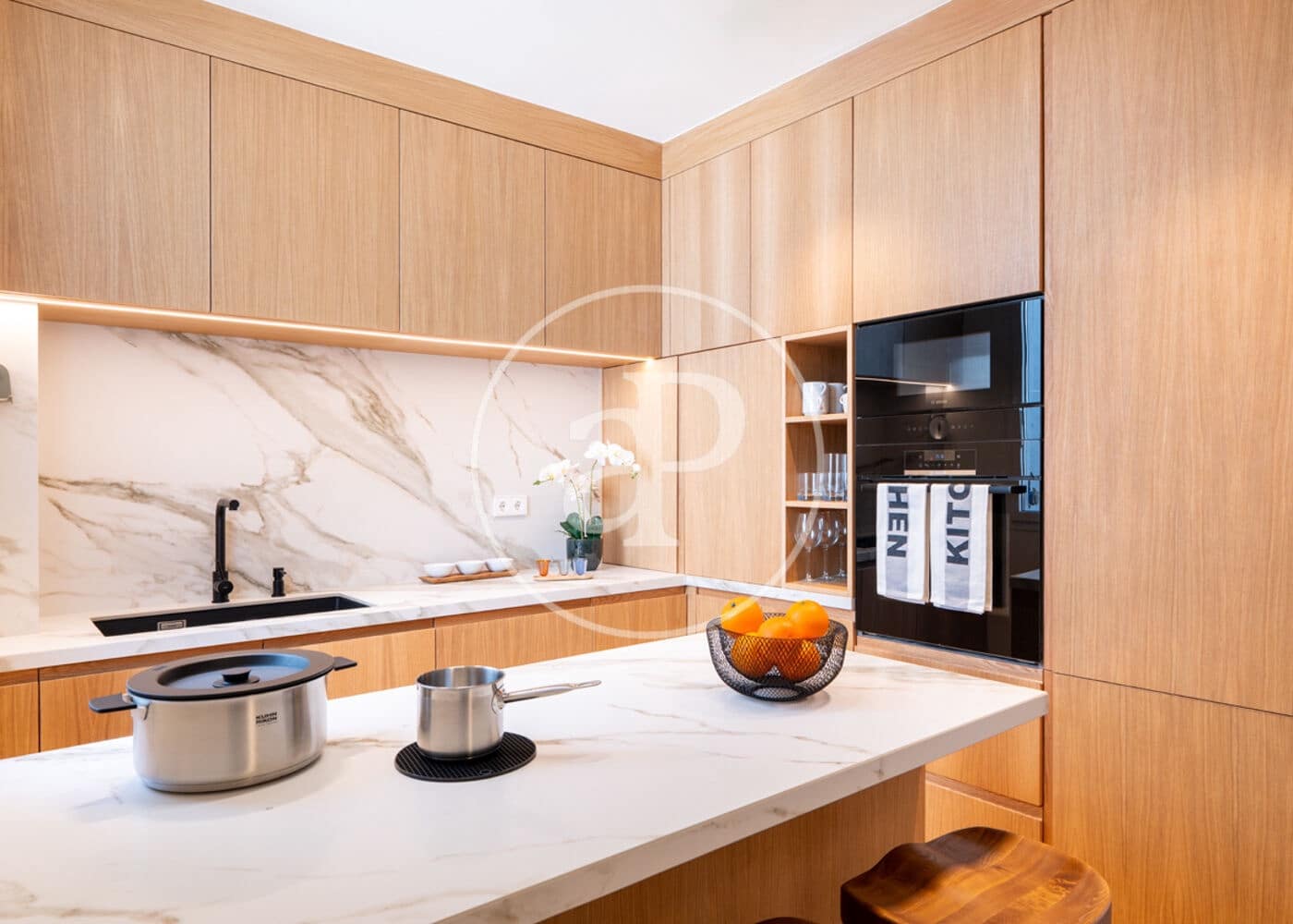 3 quarto Apartamento para arrendar em Madrid cidade - 7 350 € (Ref: 9596148)