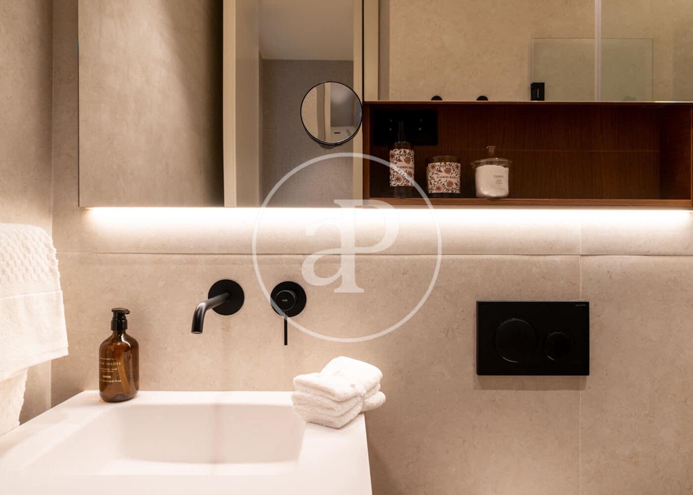 3 quarto Apartamento para arrendar em Madrid cidade - 7 350 € (Ref: 9596148)