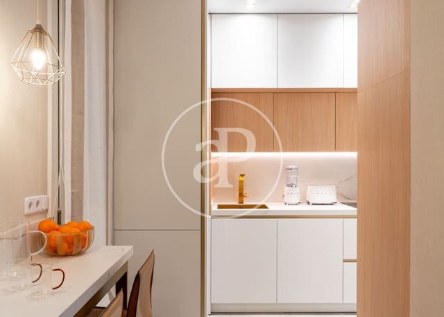 3 slaapkamer Appartement te huur in Lista, Madrid stad - € 6.500 (Ref: 9596149)