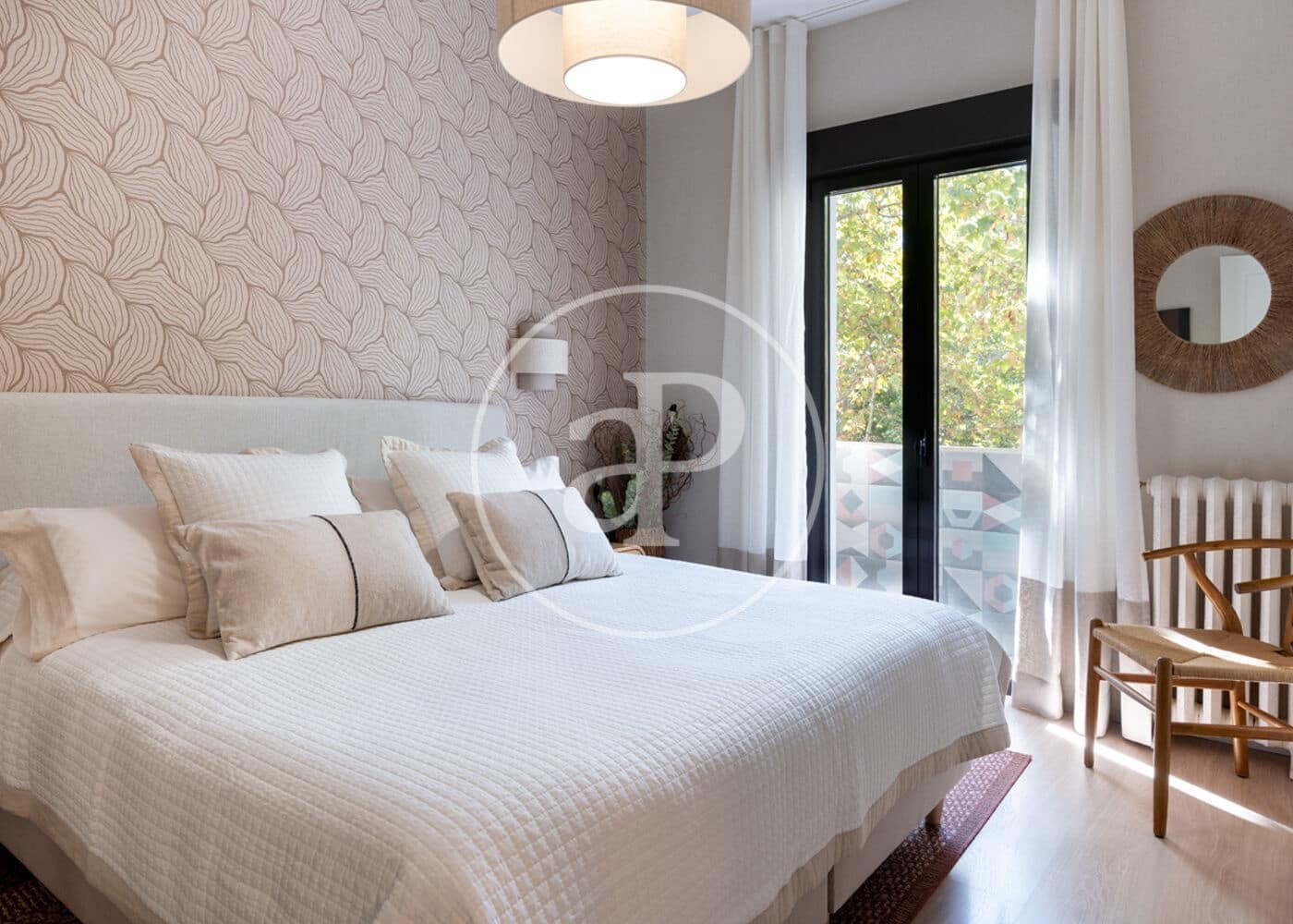 3 slaapkamer Appartement te huur in Madrid stad - € 6.500 (Ref: 9596149)