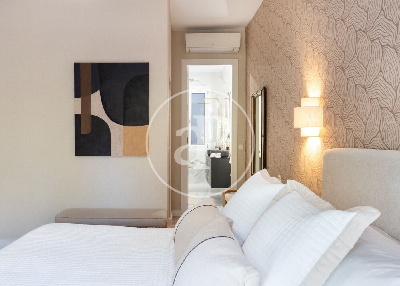 3 slaapkamer Appartement te huur in Madrid stad - € 6.500 (Ref: 9596149)