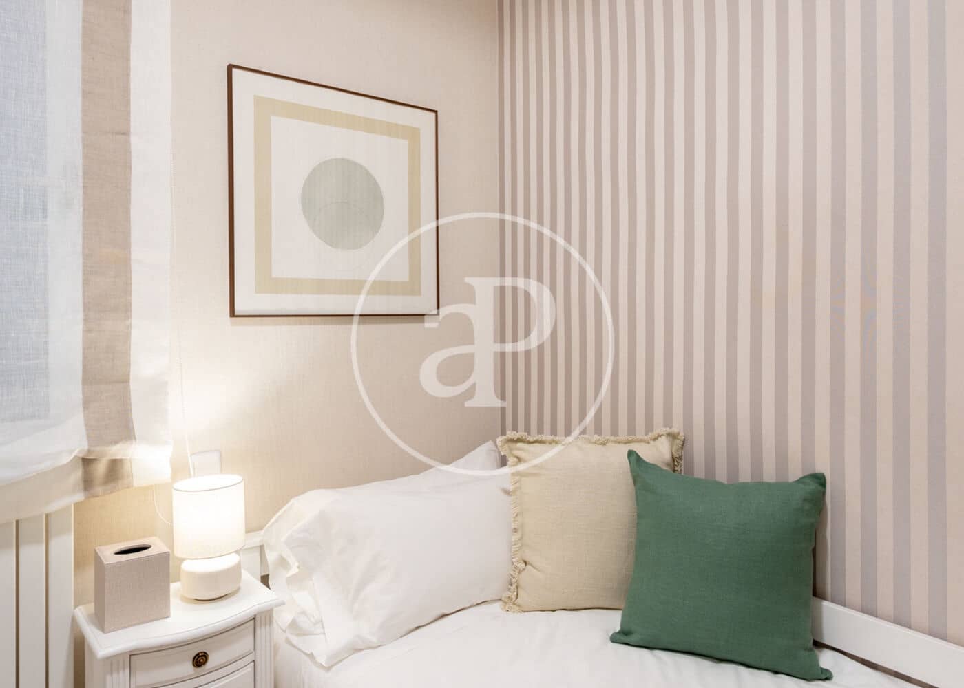 3 slaapkamer Appartement te huur in Madrid stad - € 6.500 (Ref: 9596149)