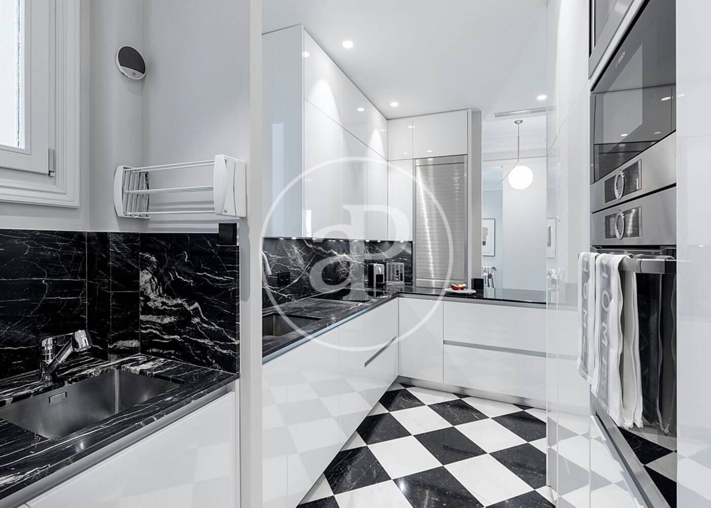 Appartement de 3 chambres à louer à Madrid ville - 11 000 € (Ref: 9596150)