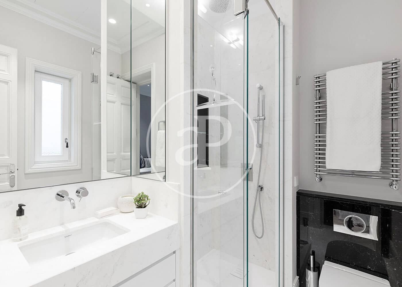 Appartement de 3 chambres à louer à Madrid ville - 11 000 € (Ref: 9596150)