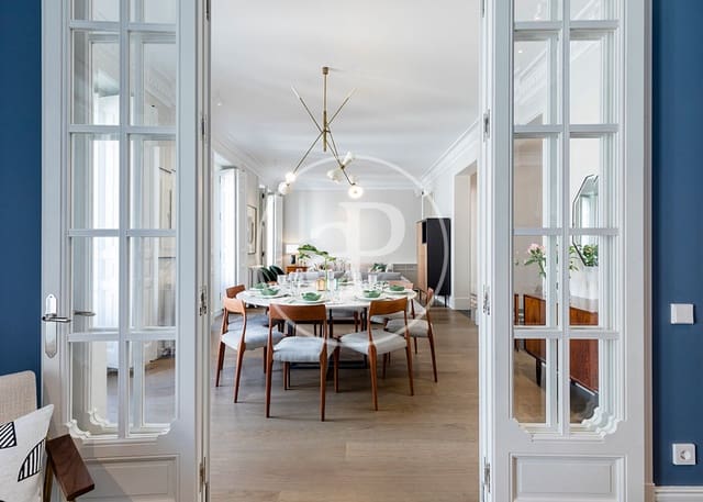 Appartement de 3 chambres à louer à Justicia, Madrid ville - 11 000 € (Ref: 9596150)