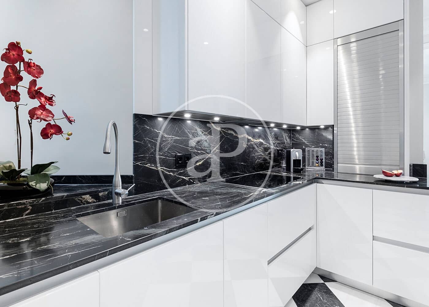 Appartement de 3 chambres à louer à Madrid ville - 11 000 € (Ref: 9596150)