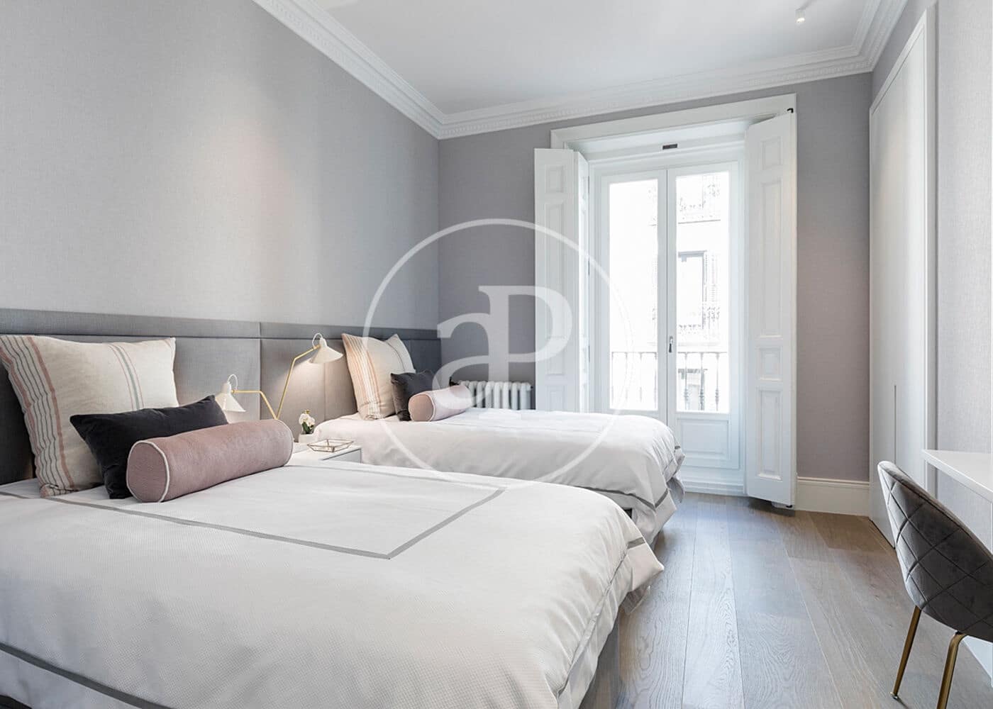 Appartement de 3 chambres à louer à Madrid ville - 11 000 € (Ref: 9596150)