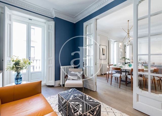 Appartement de 3 chambres à louer à Justicia, Madrid ville - 11 000 € (Ref: 9596150)