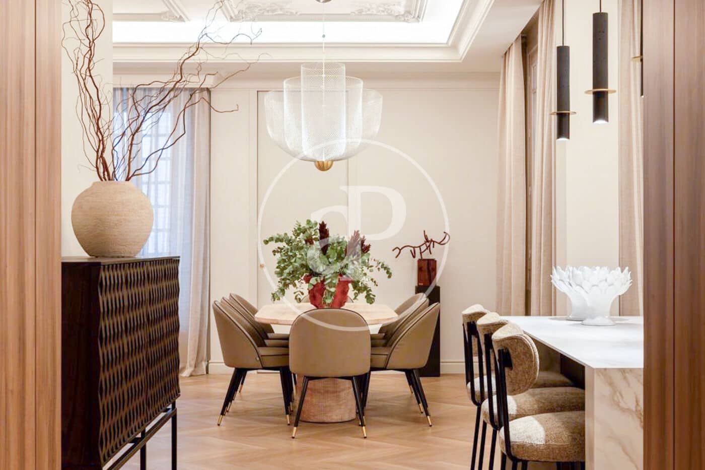 Appartement de 5 chambres à louer à Madrid ville - 18 000 € (Ref: 9596152)