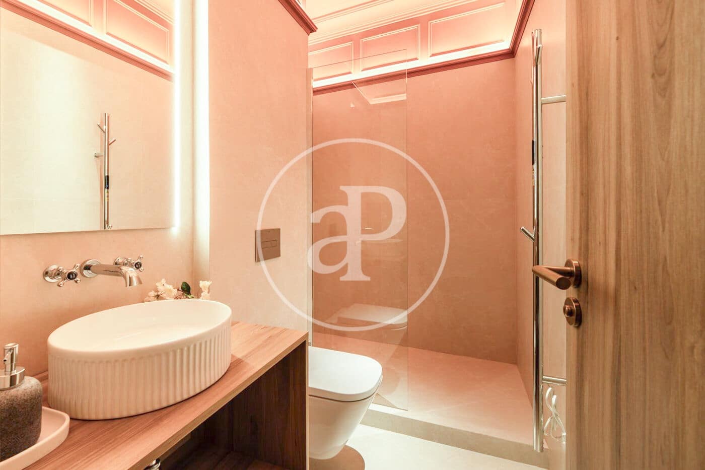 Appartement de 5 chambres à louer à Madrid ville - 18 000 € (Ref: 9596152)