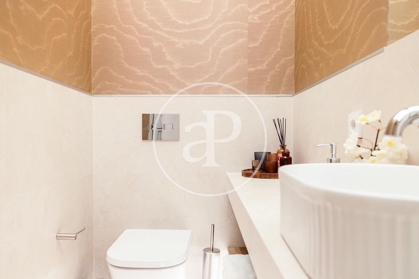 Appartement de 5 chambres à louer à Madrid ville - 18 000 € (Ref: 9596152)