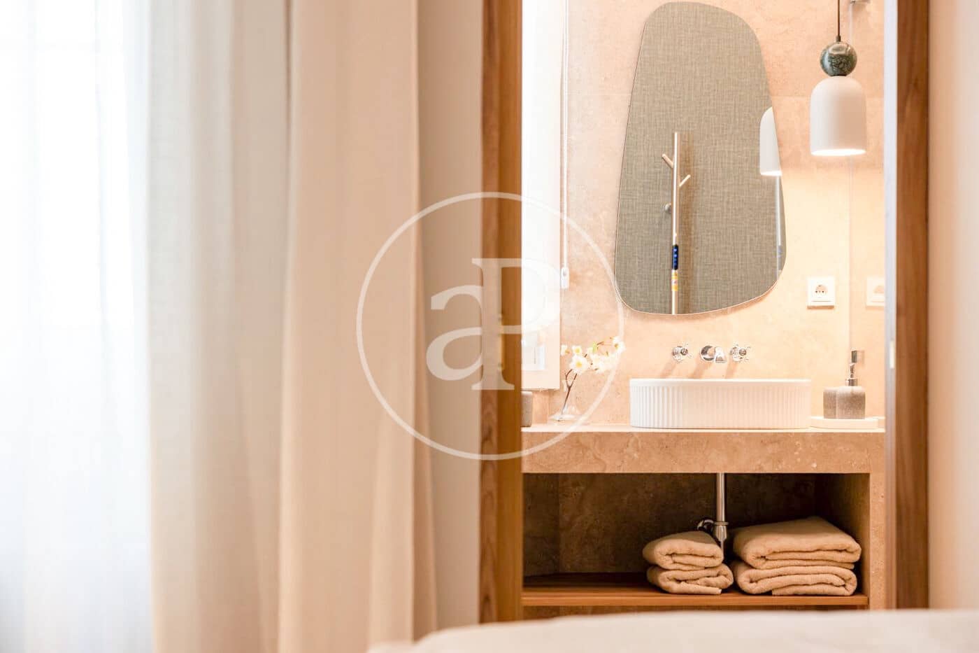 Appartement de 5 chambres à louer à Madrid ville - 18 000 € (Ref: 9596152)