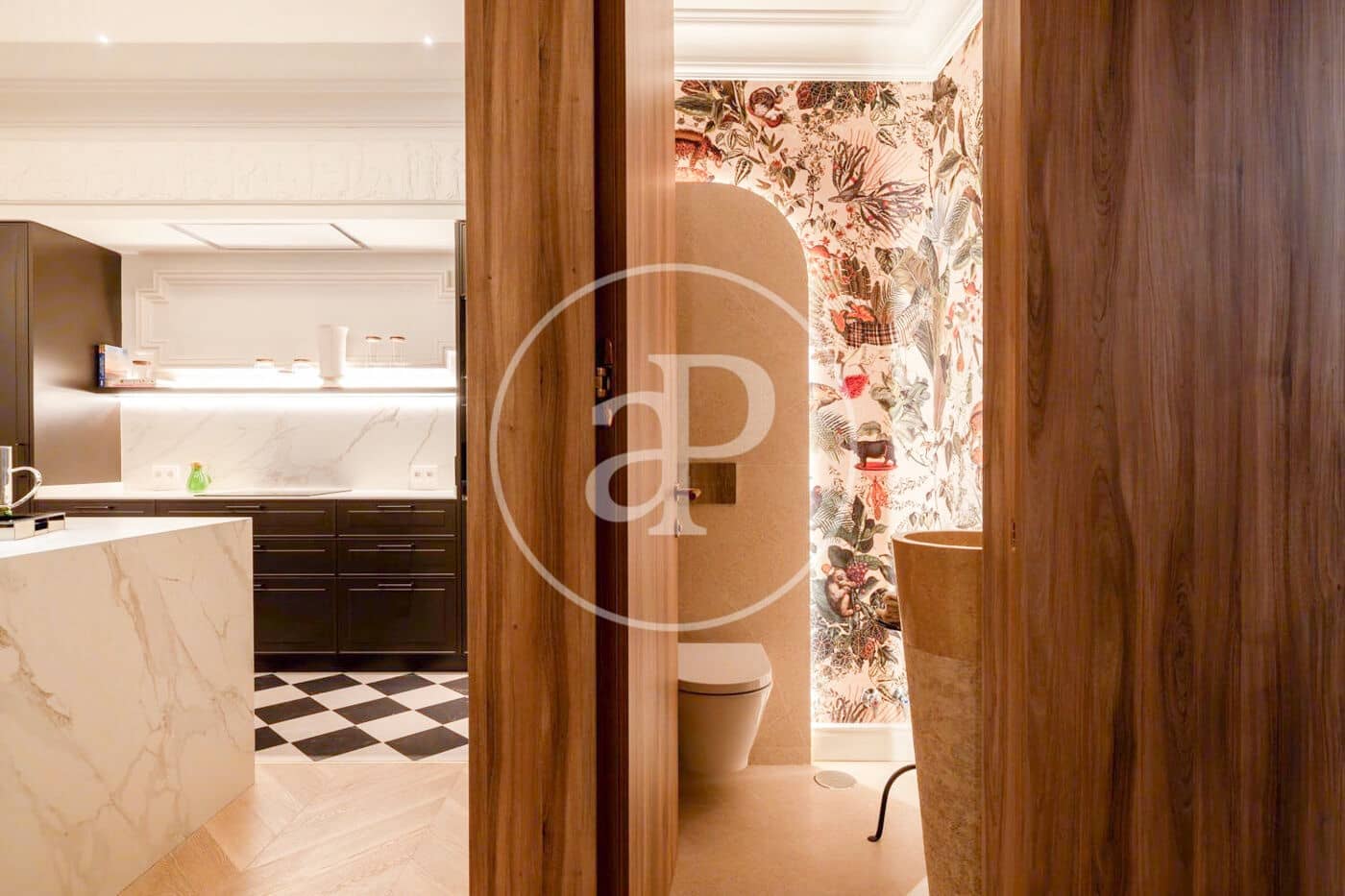 Appartement de 5 chambres à louer à Madrid ville - 18 000 € (Ref: 9596152)