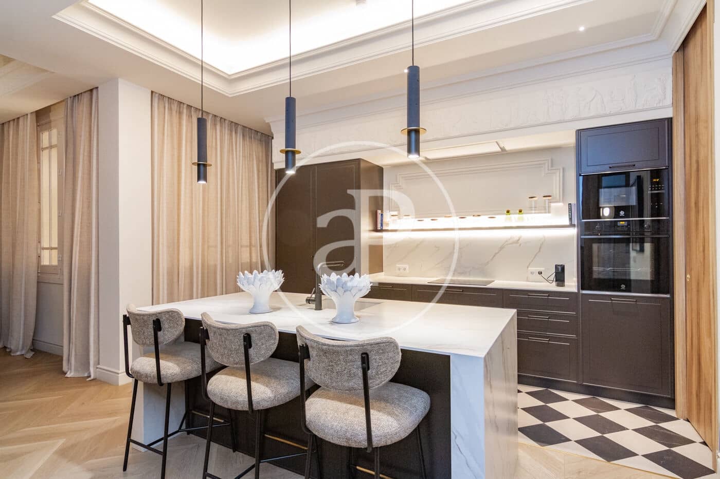 5 bedroom Apartment for rent in Madrid city - € 16,000 (Ref: 9596152)