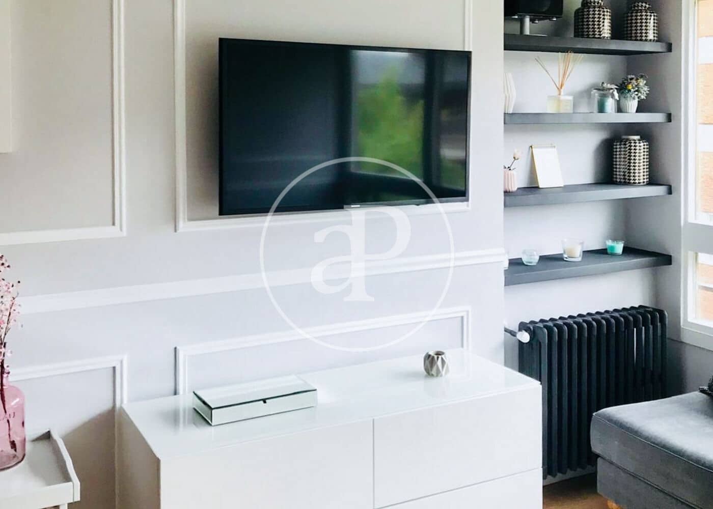 Penthouse de 1 chambre à louer à Madrid ville avec piscine - 1 800 € (Ref: 9596153)