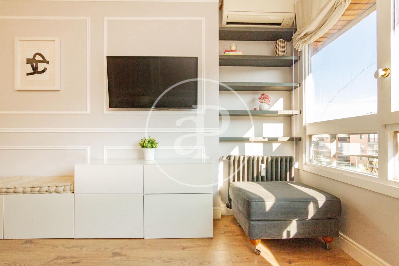Ático de 1 habitación en Madrid ciudad en alquiler con piscina - 1.800 € (Ref: 9596153)