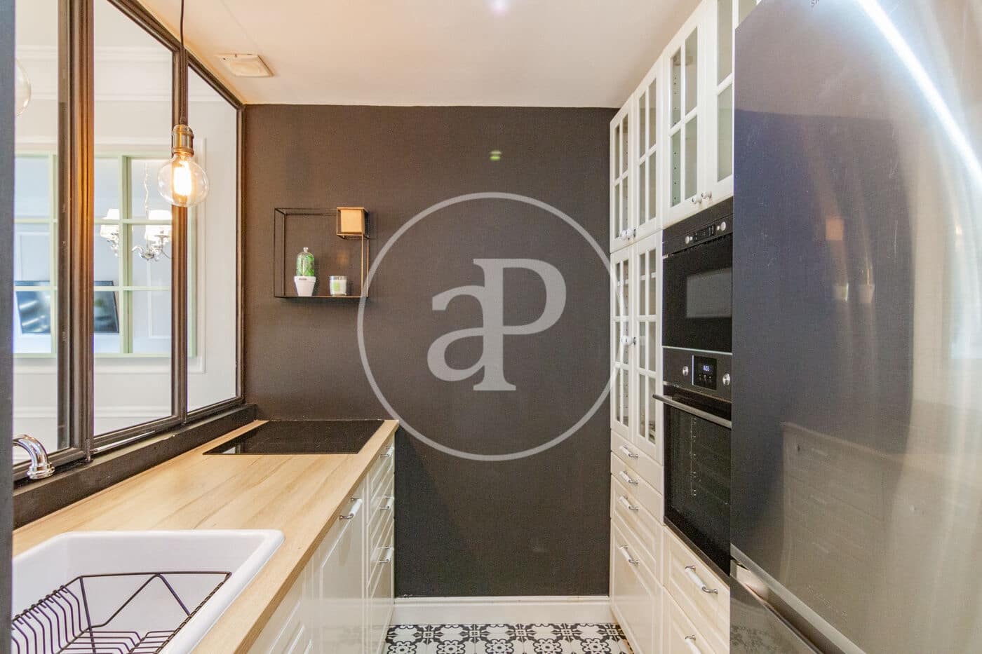 Ático de 1 habitación en Madrid ciudad en alquiler con piscina - 1.800 € (Ref: 9596153)