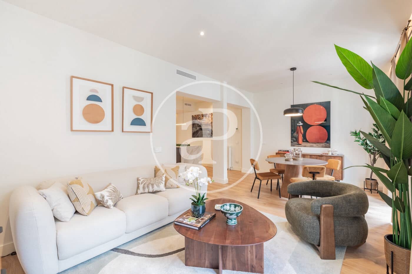 3 slaapkamer Appartement te huur in Madrid stad - € 5.860 (Ref: 9596154)