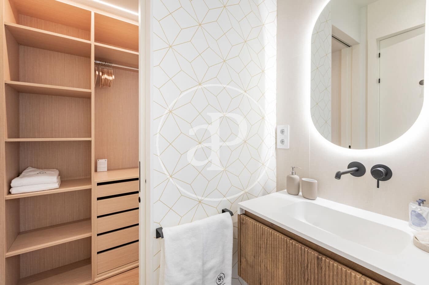 3 slaapkamer Appartement te huur in Madrid stad - € 5.860 (Ref: 9596154)