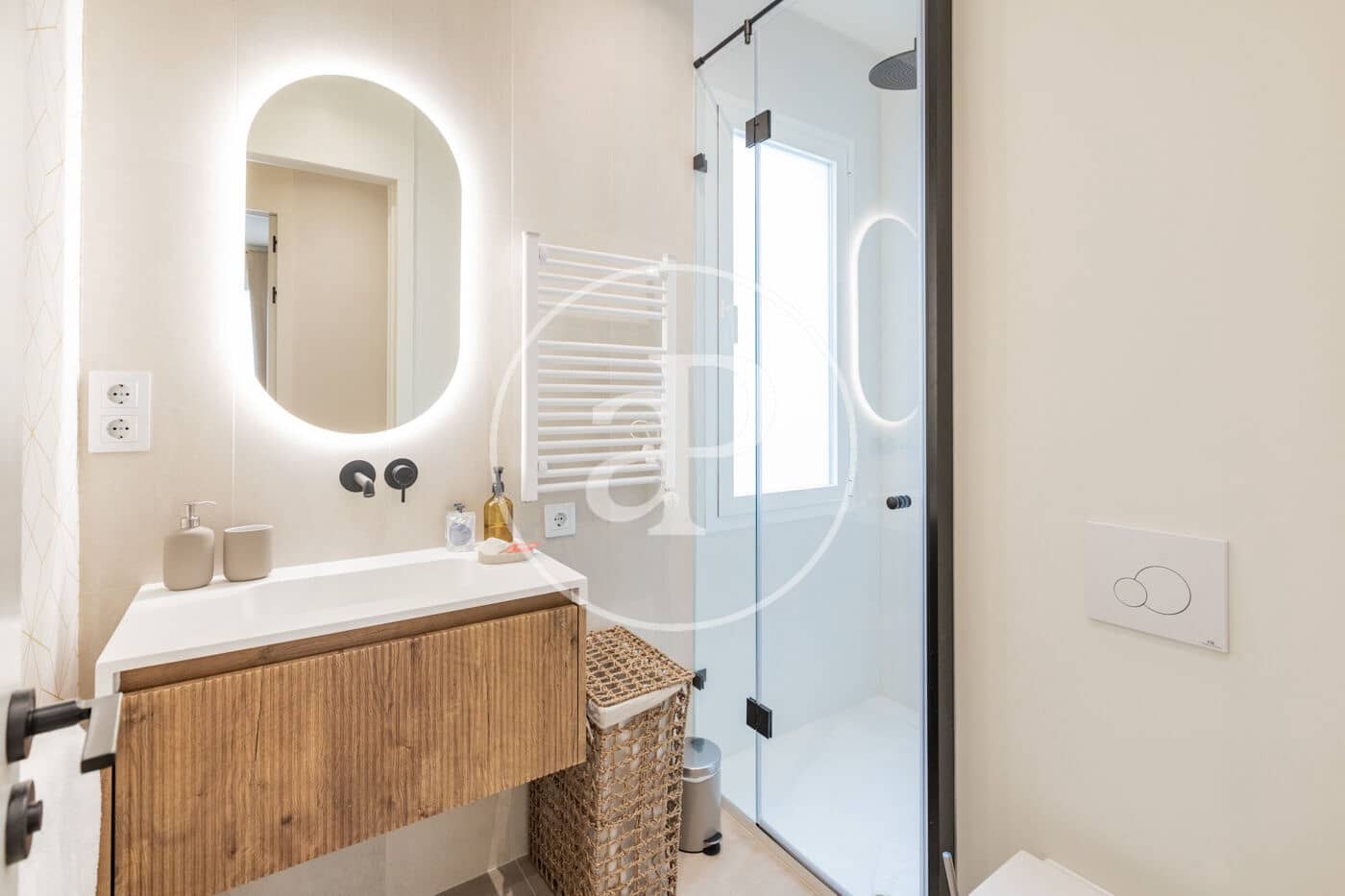 3 slaapkamer Appartement te huur in Madrid stad - € 5.860 (Ref: 9596154)