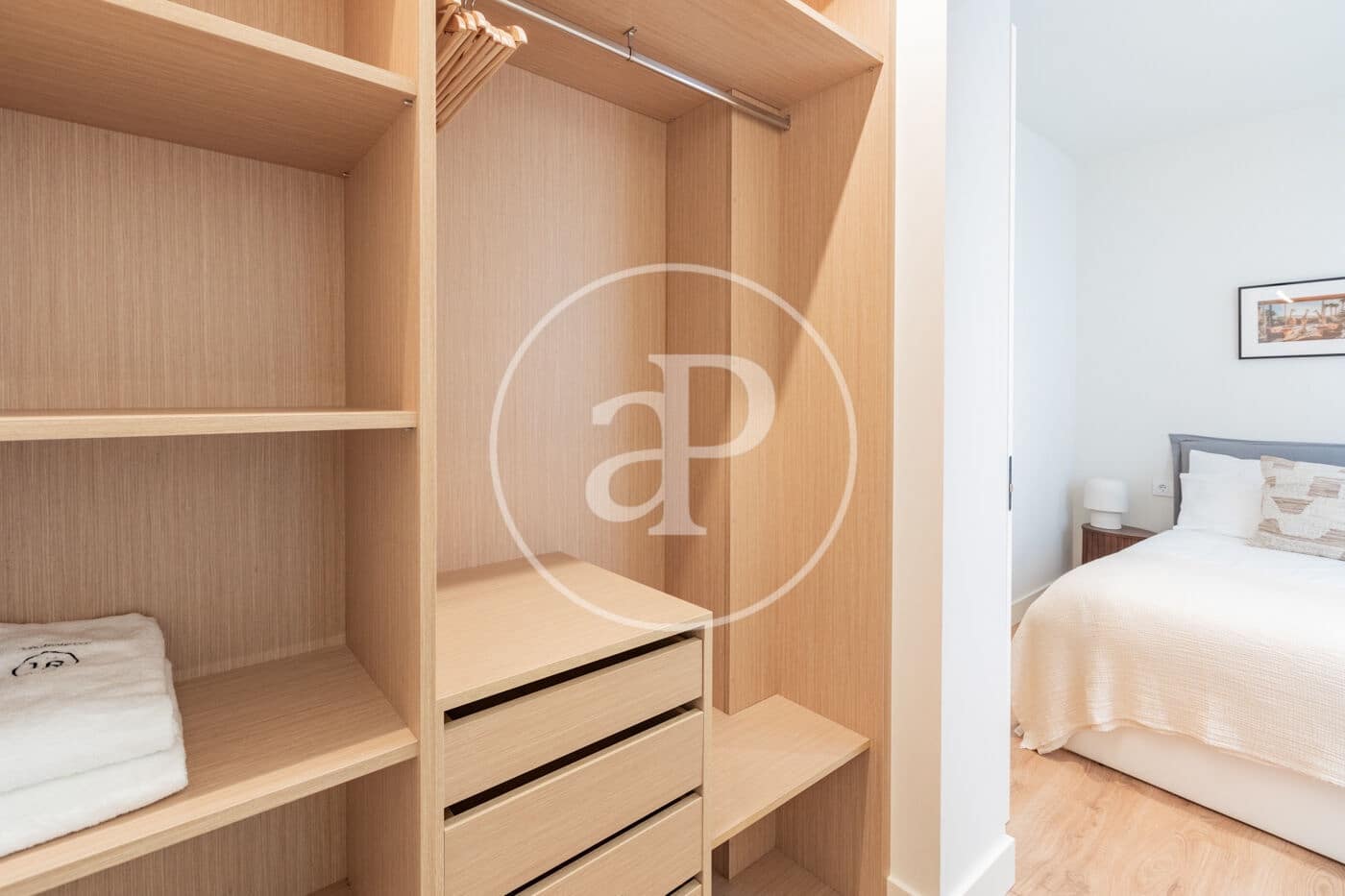 3 slaapkamer Appartement te huur in Madrid stad - € 5.860 (Ref: 9596154)