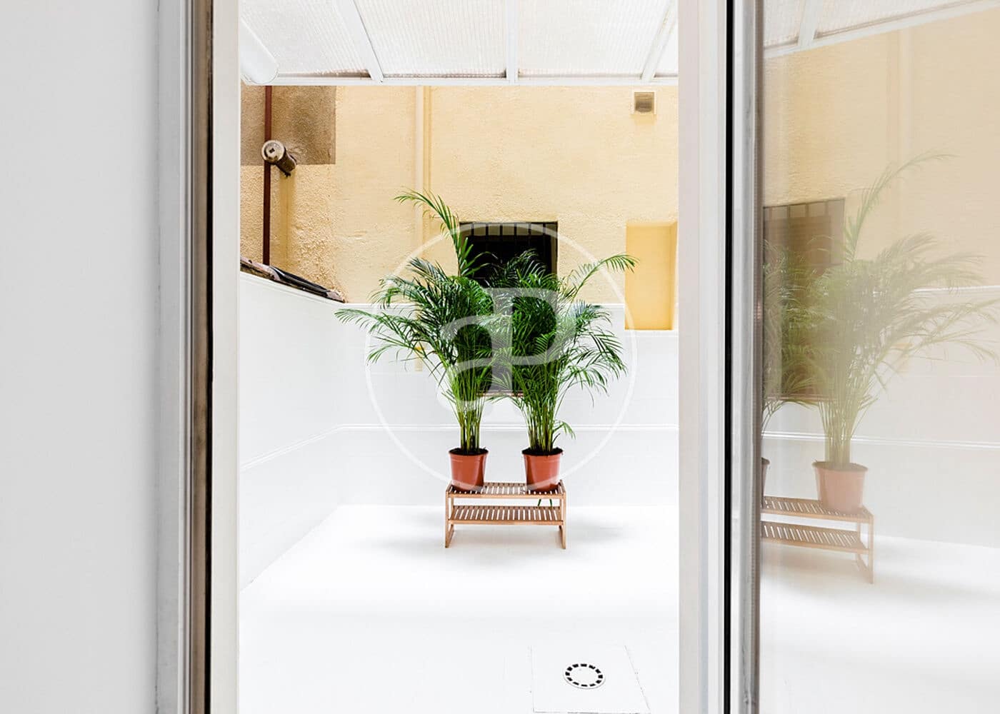 Appartement de 2 chambres à louer à Madrid ville - 3 500 € (Ref: 9596156)