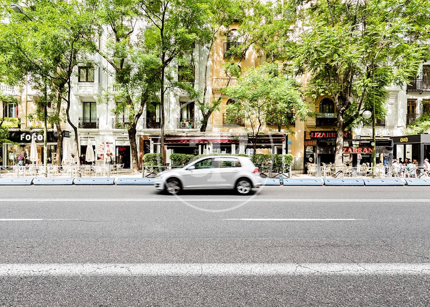 Appartement de 2 chambres à louer à Madrid ville - 3 500 € (Ref: 9596156)