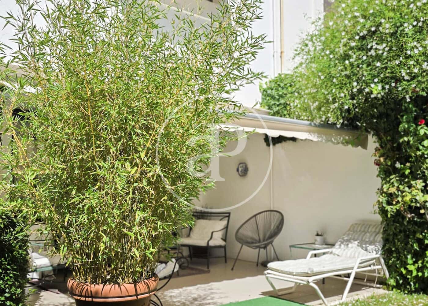 6 bedroom Villa for sale in Madrid city with pool - € 3,200,000 (Ref: 9599551)