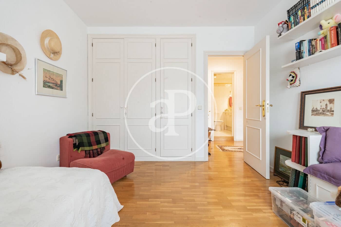 6 quarto Moradia para venda em Madrid cidade com piscina - 2 990 000 € (Ref: 9599551)