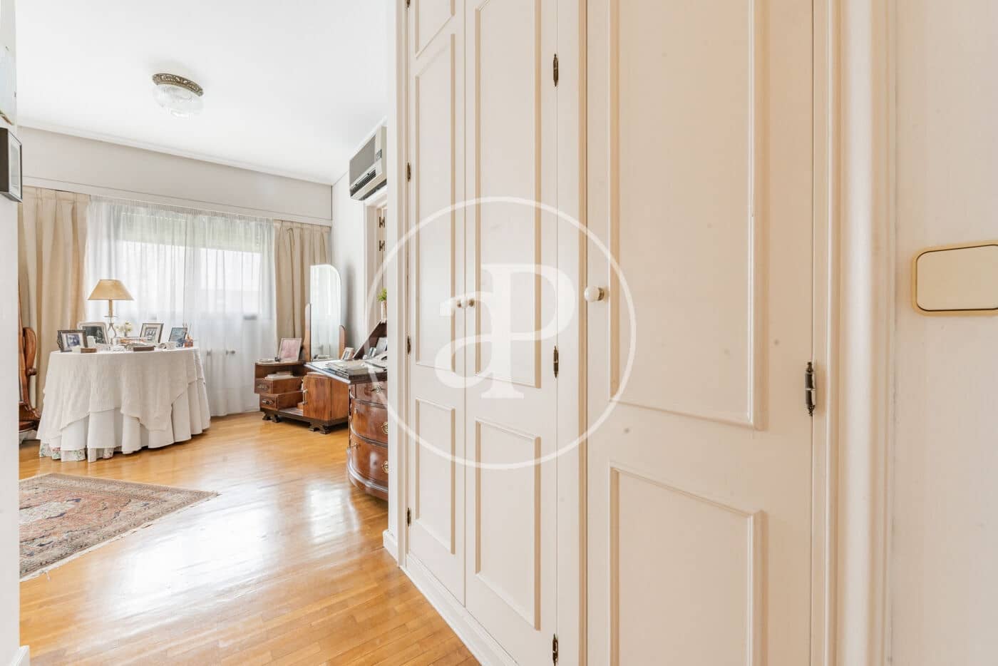 6 quarto Moradia para venda em Madrid cidade com piscina - 2 990 000 € (Ref: 9599551)